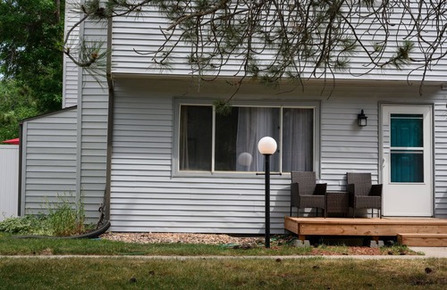 Rapid City House | Idlewild Pines Retreat