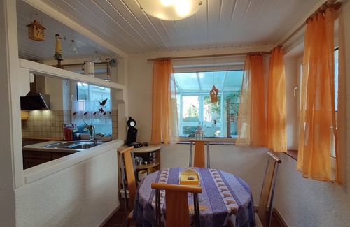 Mertesheim Apartment | Idyllic Condo/Wanderreitstation with conservatory and private courtyard