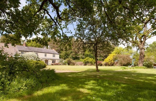 Tiverton House | Idyllic house vast views, great for winter walks & cosy nights by open fires.