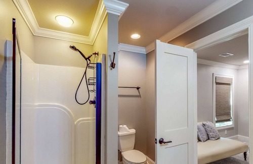 Columbus House | Idyllic Lakefront Home - Sprawling Deck & Dock