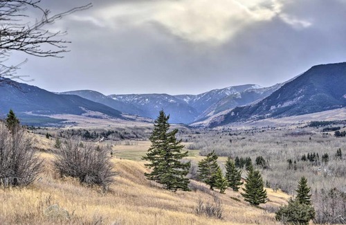 Red Lodge House | Idyllic Red Lodge Townhome half Block to Dtwn