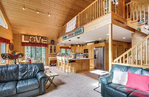 Remer Cabin | Idyllic Remer Cabin w/On-Site Lake Access!