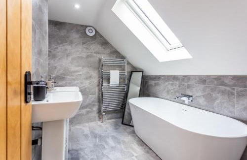 Ainthorpe House | Idyllic retreat with log burner near Danby Castle