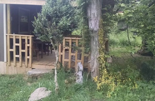 Sparta Cabin | Idyllic Tiny House Rental on a Peaceful Farm in Middle Tennessee