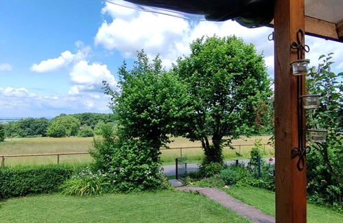 Pfalzfeld House | Idyllically situated forest cottage in the front Hunsrück