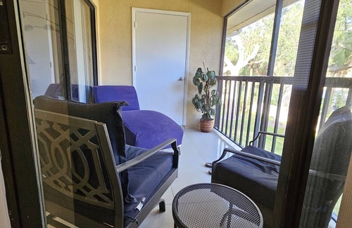 Pinellas Point Condo | If you love St Pete, this is he perfect place.