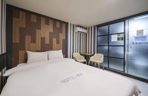 Songman Hotel | Iksan Choco