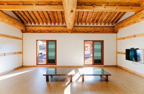 Iksan House | Iksan Mureungdowon