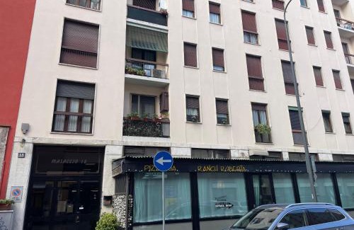 Fiera Apartment | Ilaria City life fiera Milano city San siro apartment