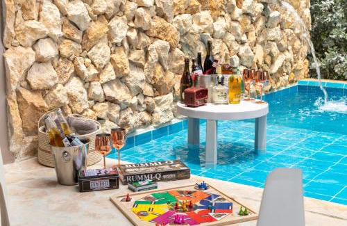 Covenas House | Ilukas & Resort Villas