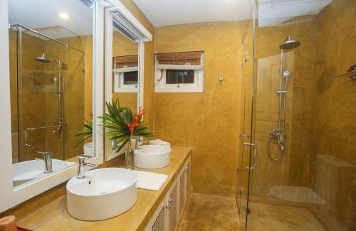 Padinnoruwa Resort | Ilukketiya Tea Chalets