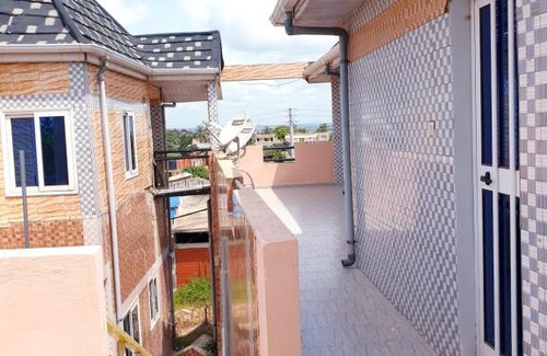 Lome Apartment | Immeuble Adam