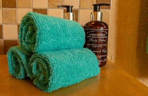 Hoedspruit Hotel | Impala Cottage