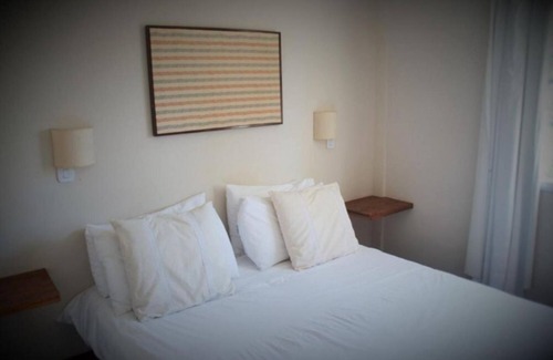 San Carlos de Bariloche Hotel | Impeccable 2BR Condo w Spacious Balcony and Waterfront