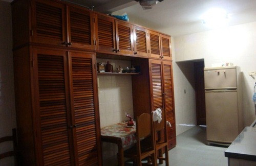 Praia de Barequecaba House | Imposing House, Pool with Hydro, 5Q (3 with A/C), 6 bathrooms, barbecue.