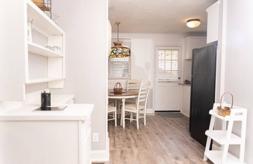 Aberdeen House | In the Heart of the Sandhills