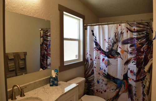 Three Rivers House | In The Oaks