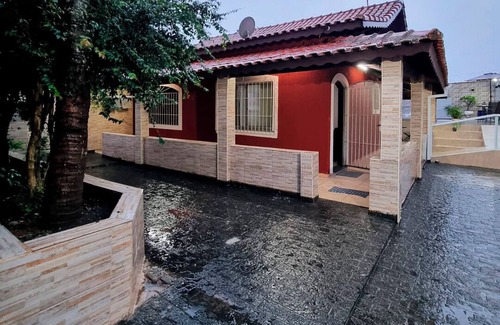 Jardim Praia Grande House | Incrível casa com piscina e Wi-Fi em Mongaguá/SP