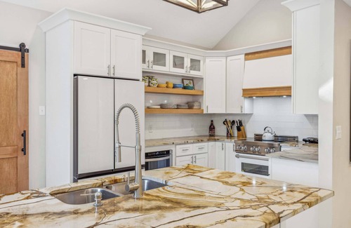 Palmetto Dunes House | Incredible HHI Home for 12 w/Pool, Near Beach!