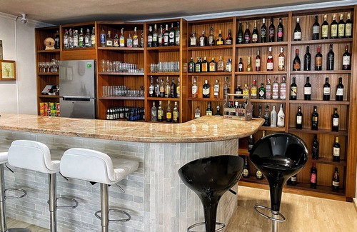 San Agustin Villa | Incredible luxury villa with an outstanding view of the sea and the mountains.