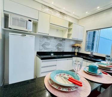 Setor Pampulha House | INCRIVEL FLAT 3 MINUTOS do CENTRO COM CHURRASQUEIRA E AR CONDICIONADO