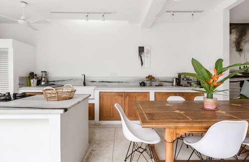 Boossa Villa | indie beachouse - step out onto the beach