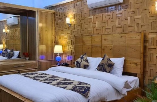 Gilgit Hotel | Indus Lodges Gilgit