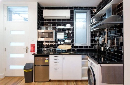 Fremantle Apartment | Industrial Central Apartment Fremantle