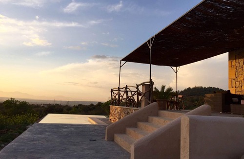 Manacor Cottage | iNFiNiTY POOL, RELAXing area in Llodrà d'en Pep, style and tradition, BBQ, A/C