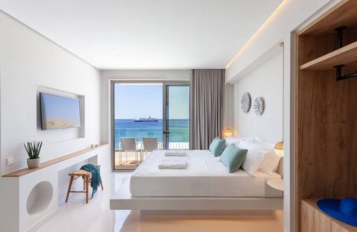 Tinos Hotel | Infinity View Hotel