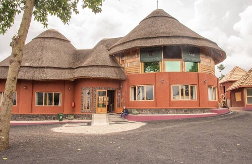 Kinigi House | Ingagi Lodge UNIT 7 Double Luxury Independent Cabin