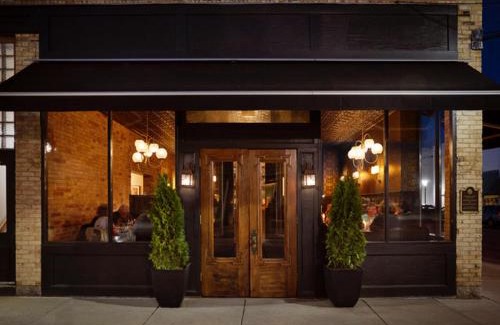 Sturgeon Bay Hotel | Inn at Cedar Crossing