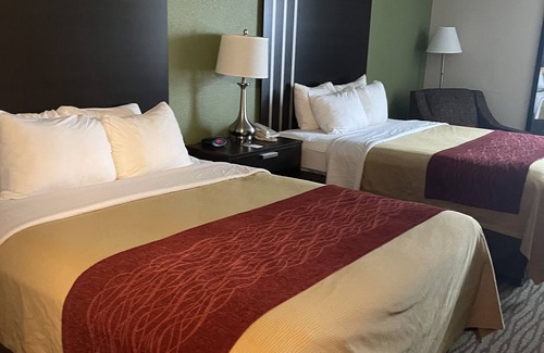 Clinton Hotel | Inn at Clinton