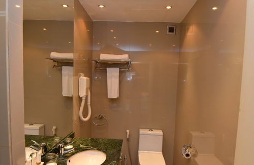 Kuwait City Hotel | Inn & Go Kuwait Plaza Hotel