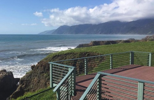 Shelter Cove Hotel | Inn of the Lost Coast