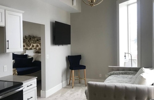 Le Mars Bed & Breakfast | Inn On Central