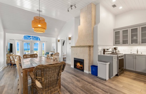 Pass-a-Grille Hotel | Inn on the Beach