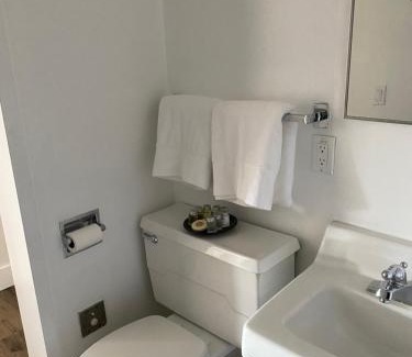 Gadsden Apartment | Innovative Studio Apartment