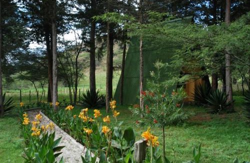 Guayllabamba Cabin | Inraki Lodge