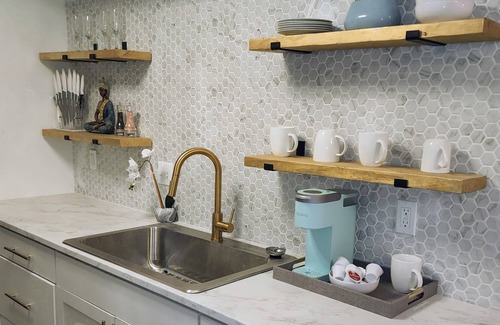 Little Woods House | Instagrammable Hip-Hop Haven