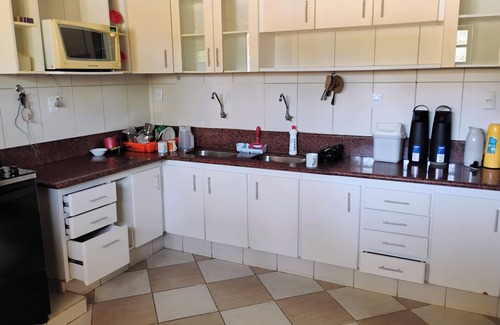 Jaua House | INTERLAGOS 400 M FROM THE BEACH 5 AIR-CONDITIONED ROOMS, SWIMMING POOL, INTERNET GALENO 71 997084180