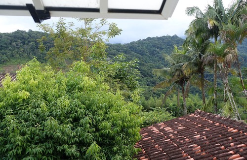 Caraguatatuba House | International Standard - Small Condominium Security -WiFi