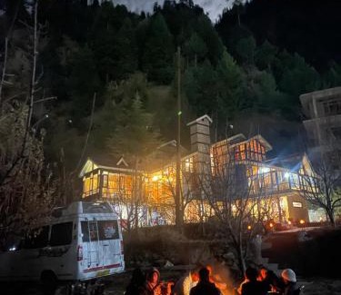 Bashisht Hotel | Into The Wild Manali