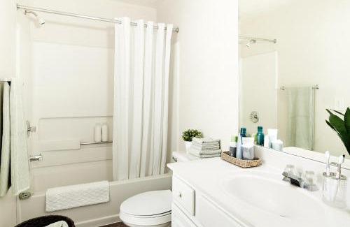 University Place Hotel | Intown Suites Extended Stay Charlotte NC - North Tryon