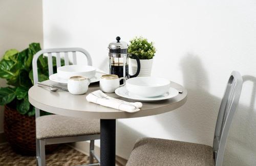 East Forest Hotel | InTown Suites Extended Stay Charlotte NC -East Independence