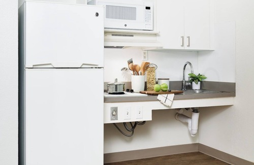 West Ashley Apartment | InTown Suites Extended Stay Charleston SC - West Ashley