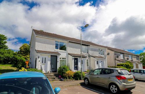 Newton Mearns Apartment | Invergarry Rouken Glen Retreat