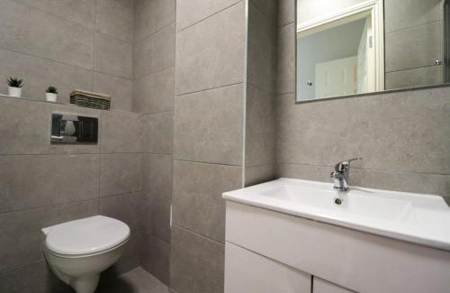 Ballyboghil Apartment | Inviting 2-Bed Apartment in Dublin