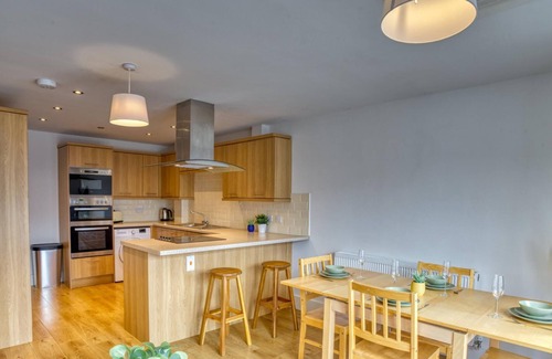 Lincoln House | Inviting and Cosy 3 Bed Home | Free Wi-Fi