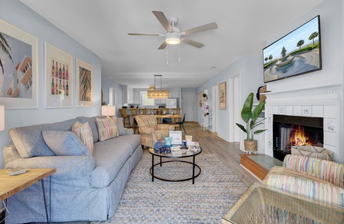 Sullivan's Island House | Ion by AvantStay | Walk to Beach, Dining, Shopping | Central Location | Deck